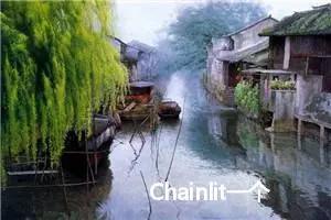 Chainlit一个快速构建成式AI应用的Python框架，无缝集成与多平台部署